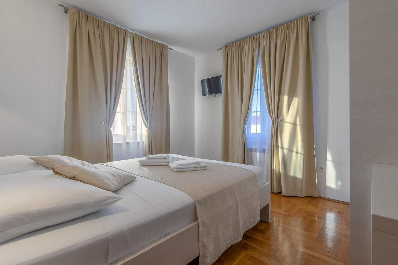 Bb-Ld Bed & Breakfast Pula Ngoại thất bức ảnh