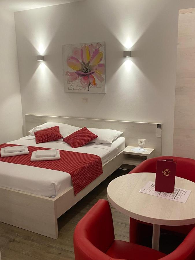 Bb-Ld Bed & Breakfast Pula Ngoại thất bức ảnh